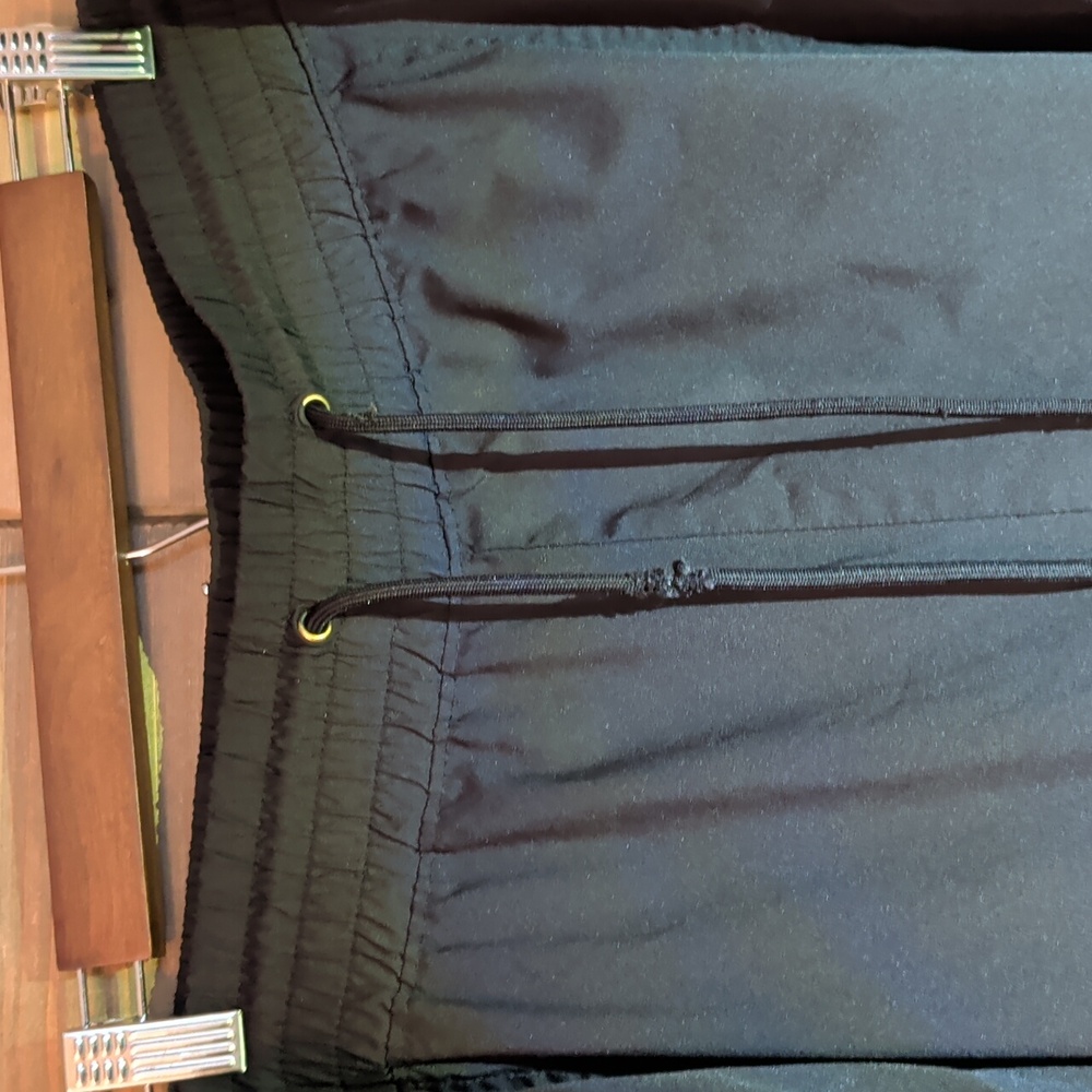 Source Unknown Black Men's Cargo Drawstring Pants - image 3